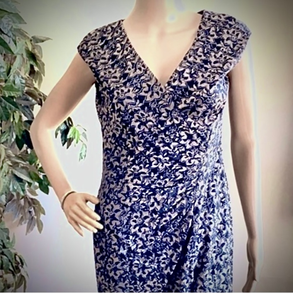 Black Sleeveless Dress Size 8